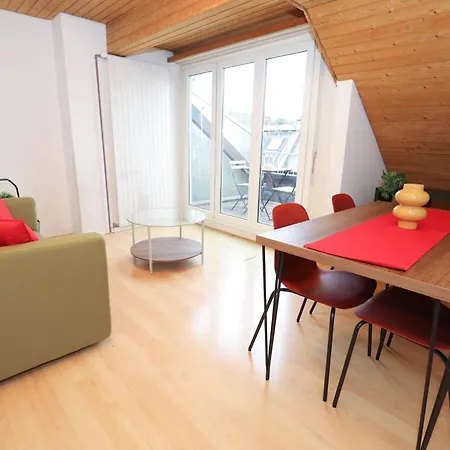 Minutes Walk From Google Hq View