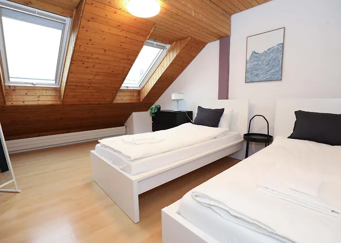 Minutes Walk From Google Hq View *