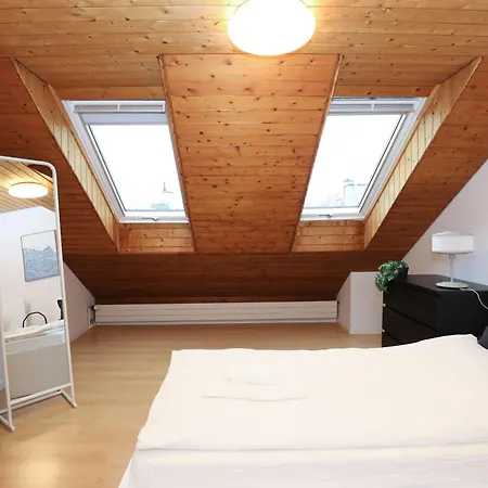 Minutes Walk From Google Hq View Apartament