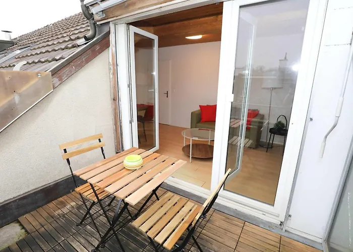 Minutes Walk From Google Hq View